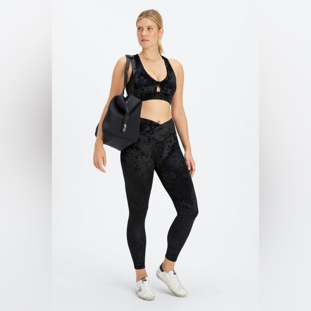 Fabletics Crushed Velour Bra & Leggings Set